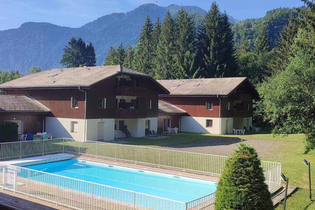 Samoens Residence Grand Tetras 4 Personnes Piscine Екстер'єр фото